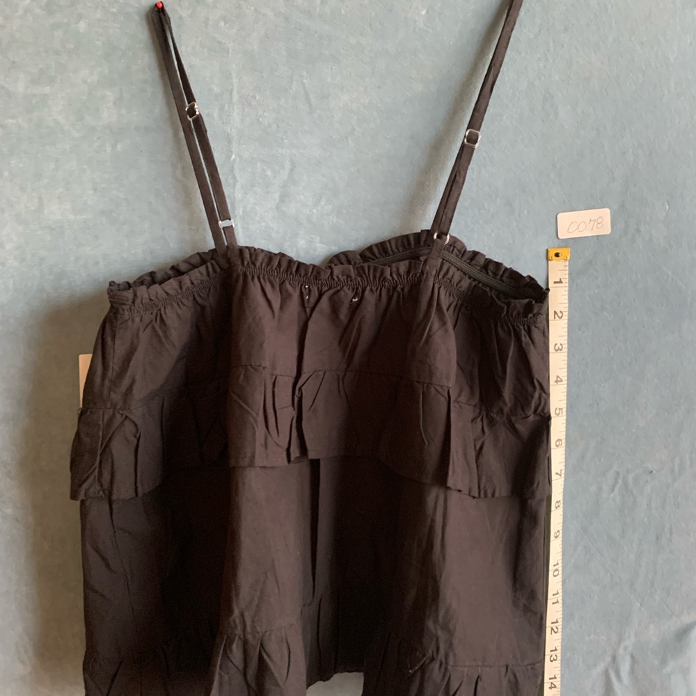 HT 360‎ Collectible Black Women's Top layer ruffle crop. Size S - Picture 3 of 5